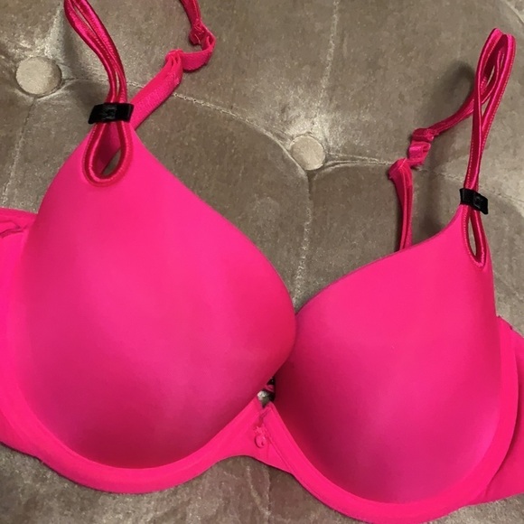 Victoria’s Secret sexy little things pink bra - Picture 4 of 8